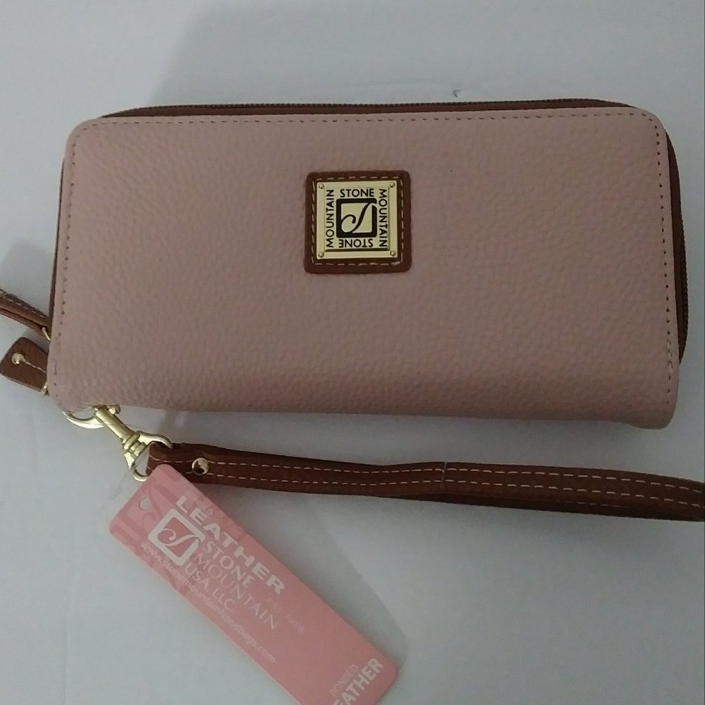Stone Mountain Cornwall Leather Double Zip Wristlet Wallet